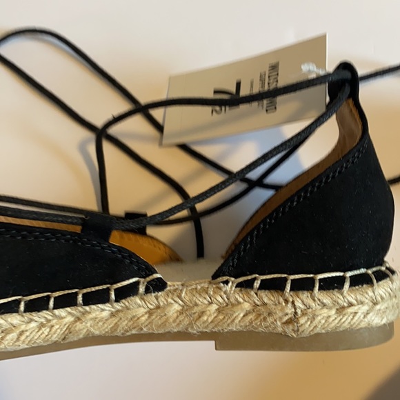 ✨BRAND NEW✨ MOSSIMO BLACK ESPADRILLE WITH ANKLE LACES - Picture 7 of 13